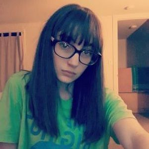 Meet your Posher, Naisha